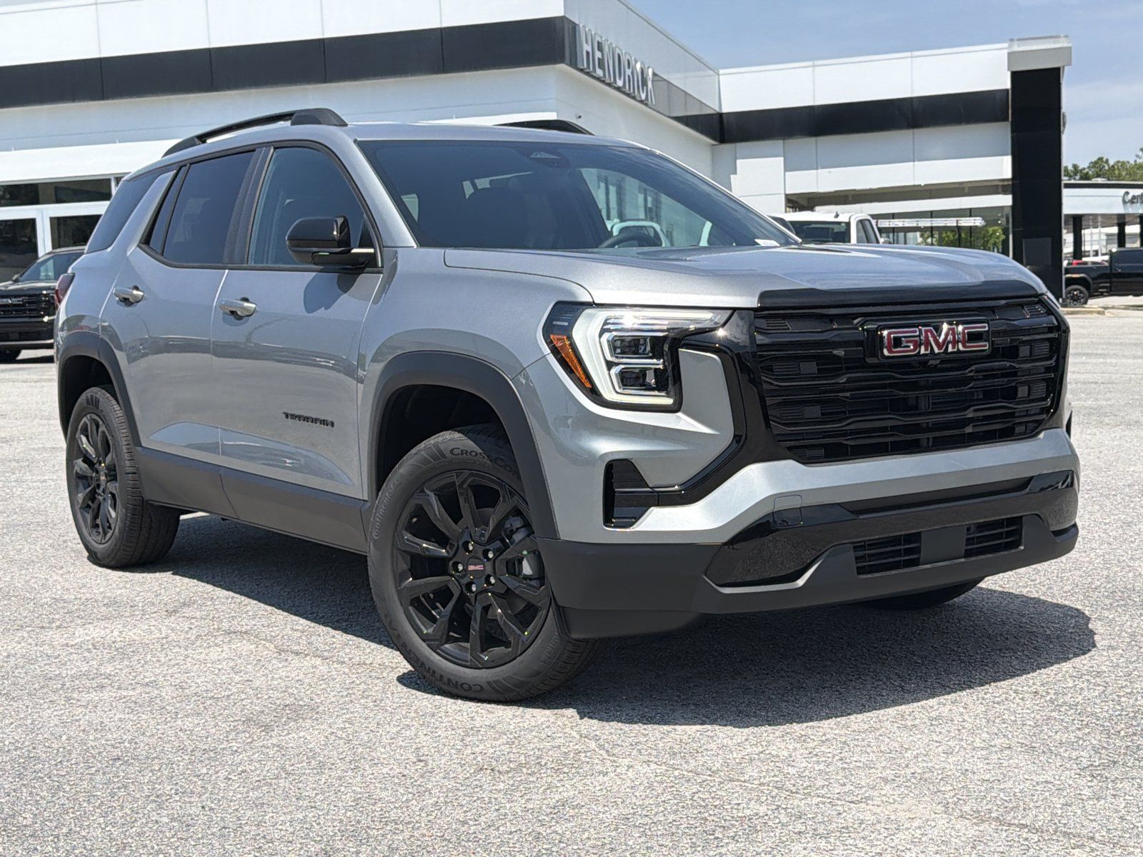 New 2027 GMC Terrain Elevation w/ Elevation Premium Package FWD image 2