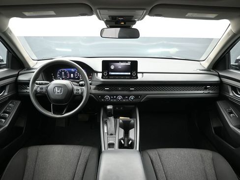 Used 2023 Honda Accord EX image 18