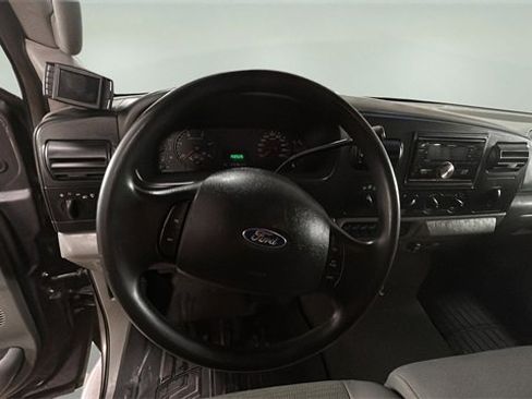 Used 2007 Ford F350 XLT image 11