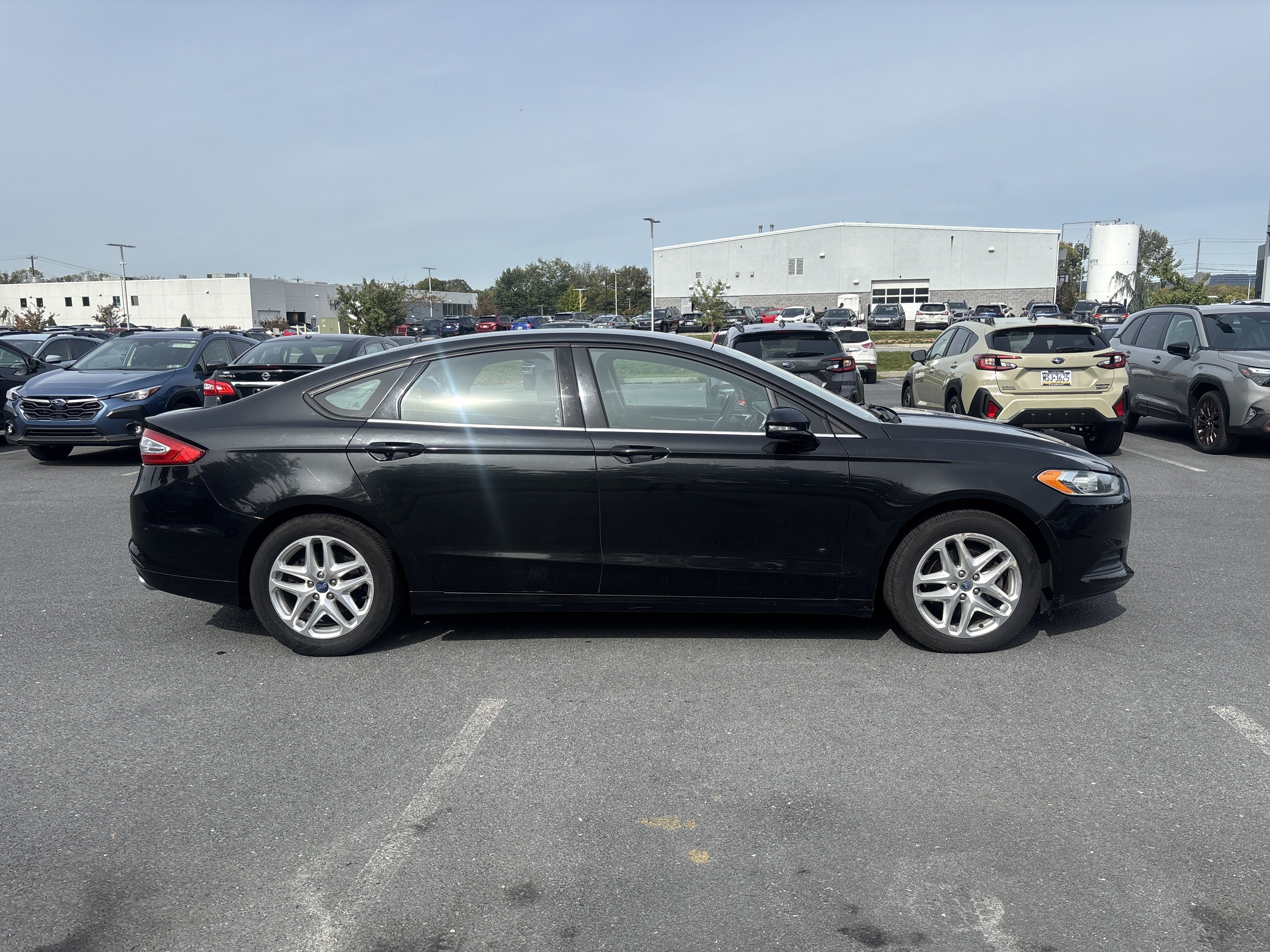 Used 2013 Ford Fusion SE FWD image 20