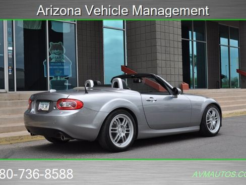 Used 2015 MAZDA MX-5 Miata Grand Touring w/ Premium Package RWD image 18
