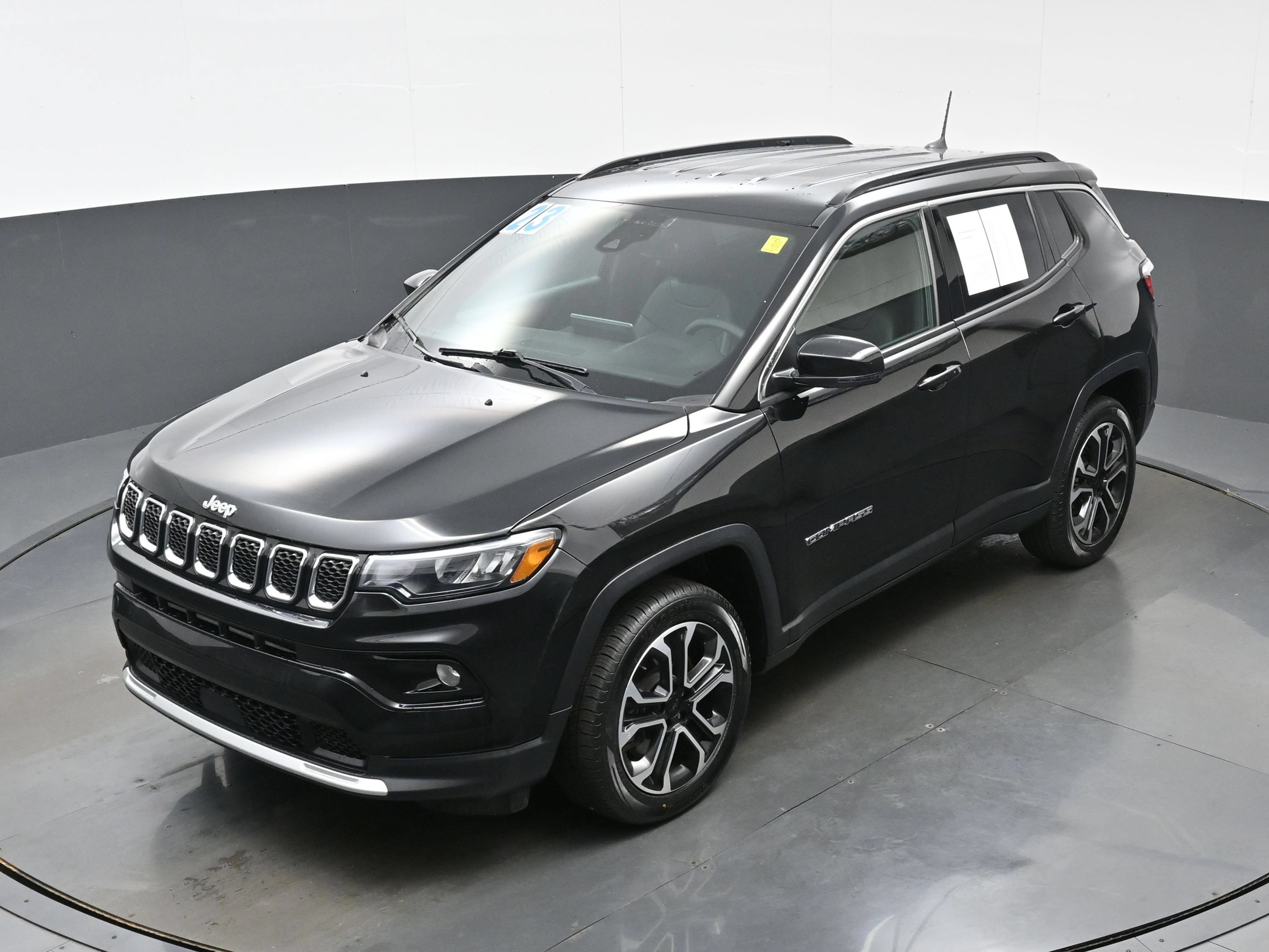 Used 2023 Jeep Compass Limited AWD/4WD image 29