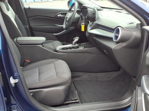 Certified 2024 Chevrolet Trax LS w/ LS Convenience Package image 2