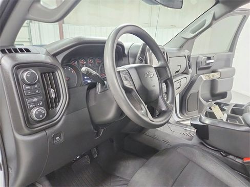 Used 2024 Chevrolet Silverado 1500 Custom Trail Boss w/ Realtree Special Edition image 18