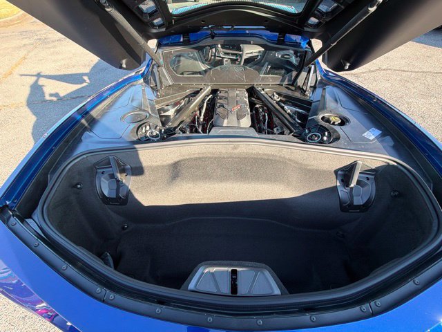 New 2027 Chevrolet Corvette Stingray Coupe w/ 2LT RWD image 38