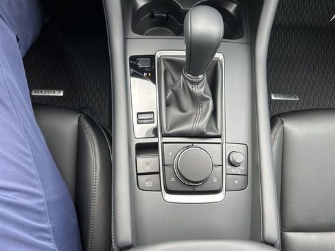 New 2026 MAZDA MAZDA3 2.5 S Sedan w/ Preferred Pkg image 41