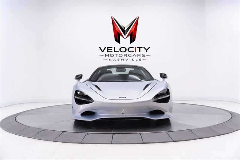 Used 2024 McLaren 750S Spider RWD image 3