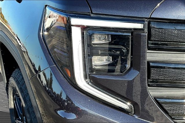 Used 2025 GMC Sierra 1500 Elevation AWD/4WD image 33