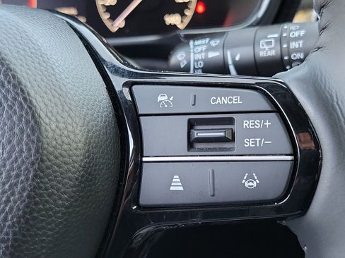 Used 2023 Honda CR-V EX-L image 8