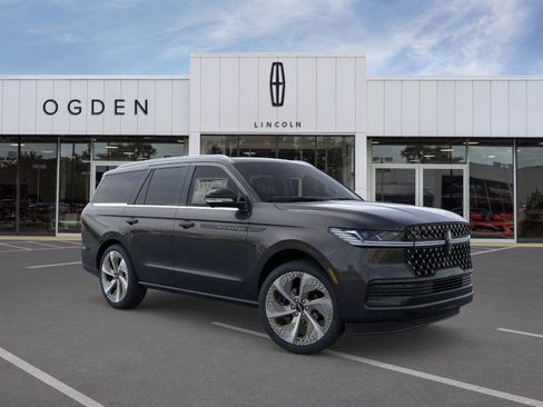 New 2026 Lincoln Navigator Black Label image 7