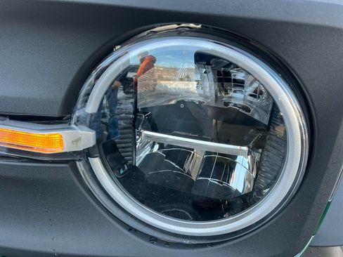 Used 2024 Ford Bronco Black Diamond image 26