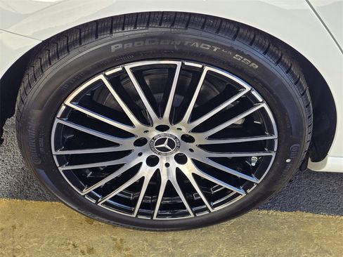Certified 2025 Mercedes-Benz C 300 4MATIC Sedan image 13