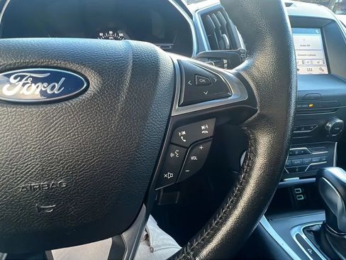 Used 2017 Ford Edge SEL w/ Equipment Group 201A image 16