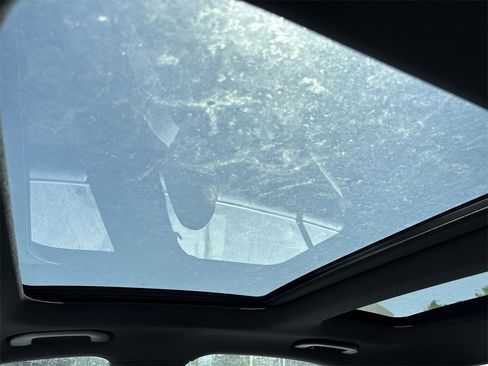 Certified 2025 Mercedes-Benz C 300 Sedan image 31