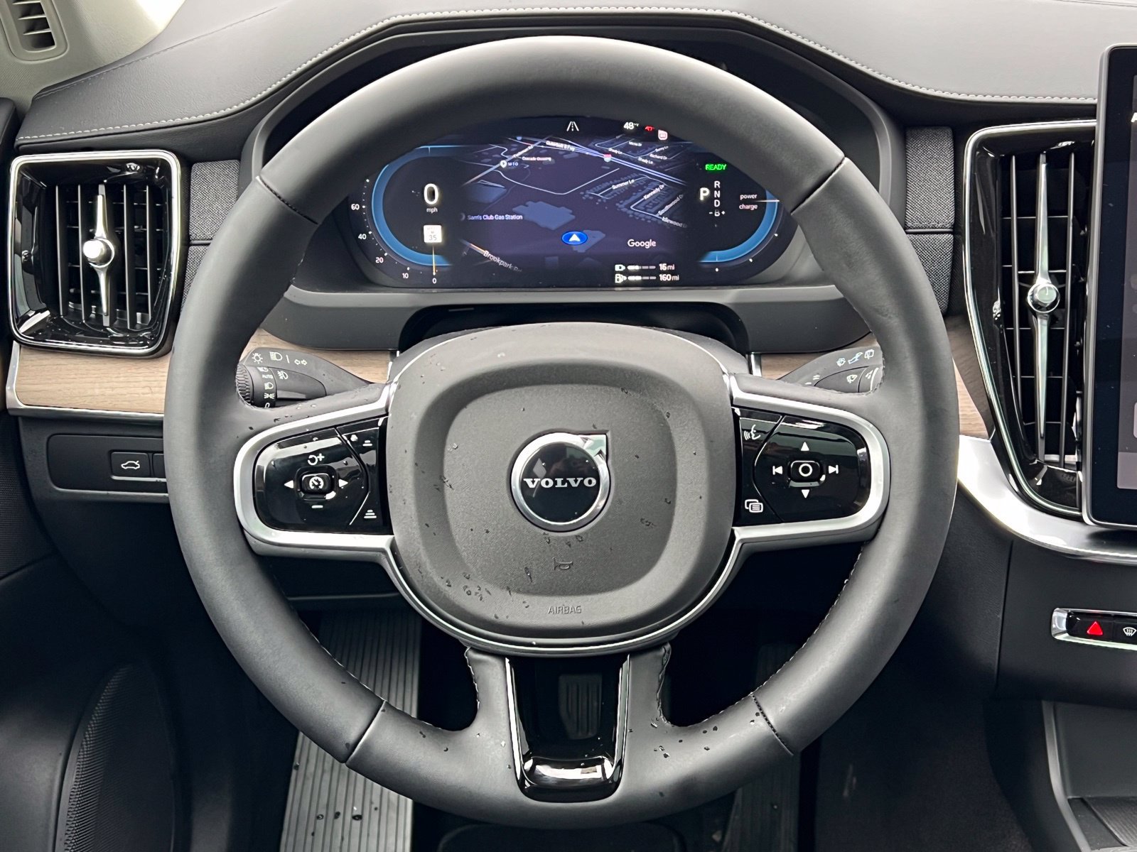 New 2026 Volvo XC90 T8 Plus w/ Protection Package Premier AWD/4WD image 32