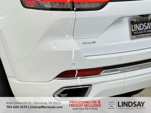 New 2025 Jeep Grand Cherokee Overland w/ Adv Protech Group III AWD/4WD image 7