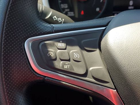 Used 2022 Chevrolet Malibu LT FWD image 18