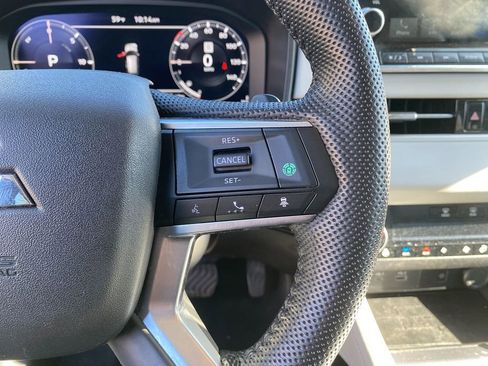 Used 2023 Mitsubishi Outlander SEL image 17