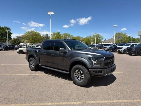 Used 2018 Ford F150 Raptor w/ Equipment Group 802A Luxury AWD/4WD image 7