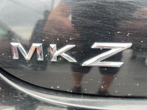 Used 2013 Lincoln MKZ FWD image 5