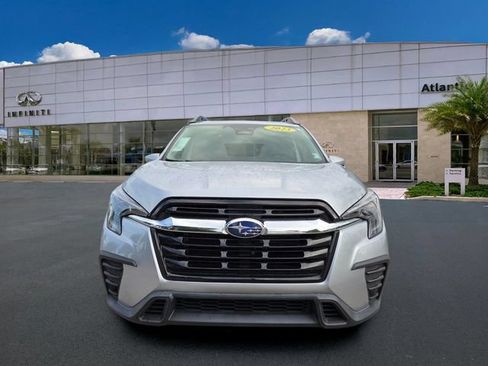 Used 2023 Subaru Ascent Premium w/ Convenience Package AWD/4WD image 3