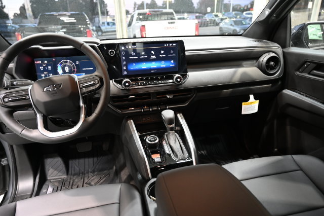 New 2026 Chevrolet Colorado Trail Boss AWD/4WD image 14