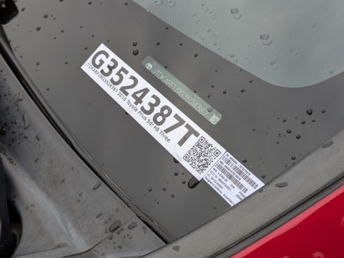 Used 2016 Toyota Prius Four w/ Advanced Technology Package image 32