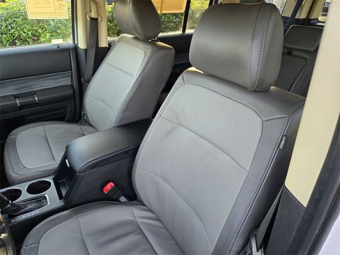 Used 2016 Ford Flex SEL w/ Equipment Group 202A image 13