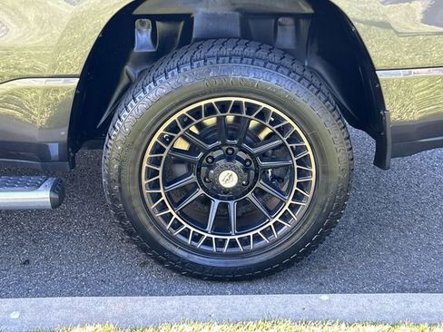 Used 2022 RAM 1500 Big Horn AWD/4WD image 11