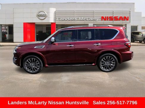 Used 2023 Nissan Armada Platinum w/ Captain's Chairs Package RWD image 8