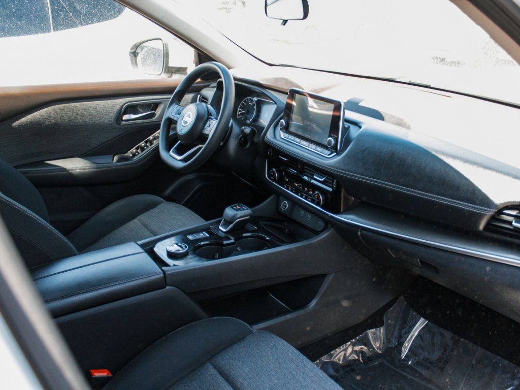 Used 2021 Nissan Rogue SV AWD/4WD image 24