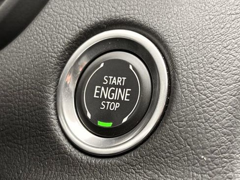 Certified 2022 Cadillac XT4 Premium Luxury w/ Enhanced Visibility Package image 22