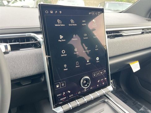 New 2026 GMC Sierra EV Elevation image 17