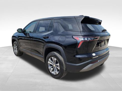Certified 2026 Chevrolet Equinox LT FWD image 6