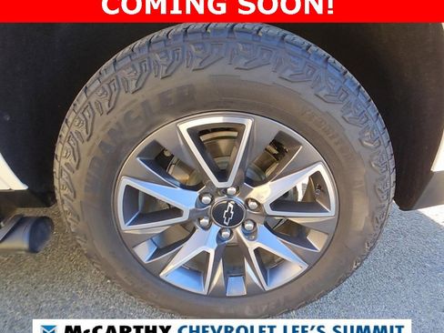 Used 2023 Chevrolet Tahoe Z71 w/ Luxury Package image 5