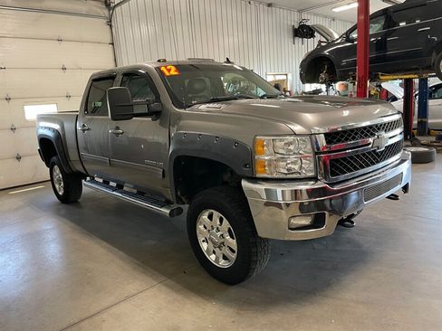 Used 2012 Chevrolet Silverado 2500 LTZ w/ LTZ Plus Package AWD/4WD image 5