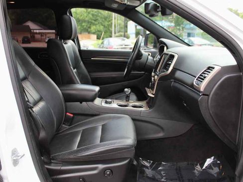 Used 2015 Jeep Grand Cherokee Limited AWD/4WD image 34