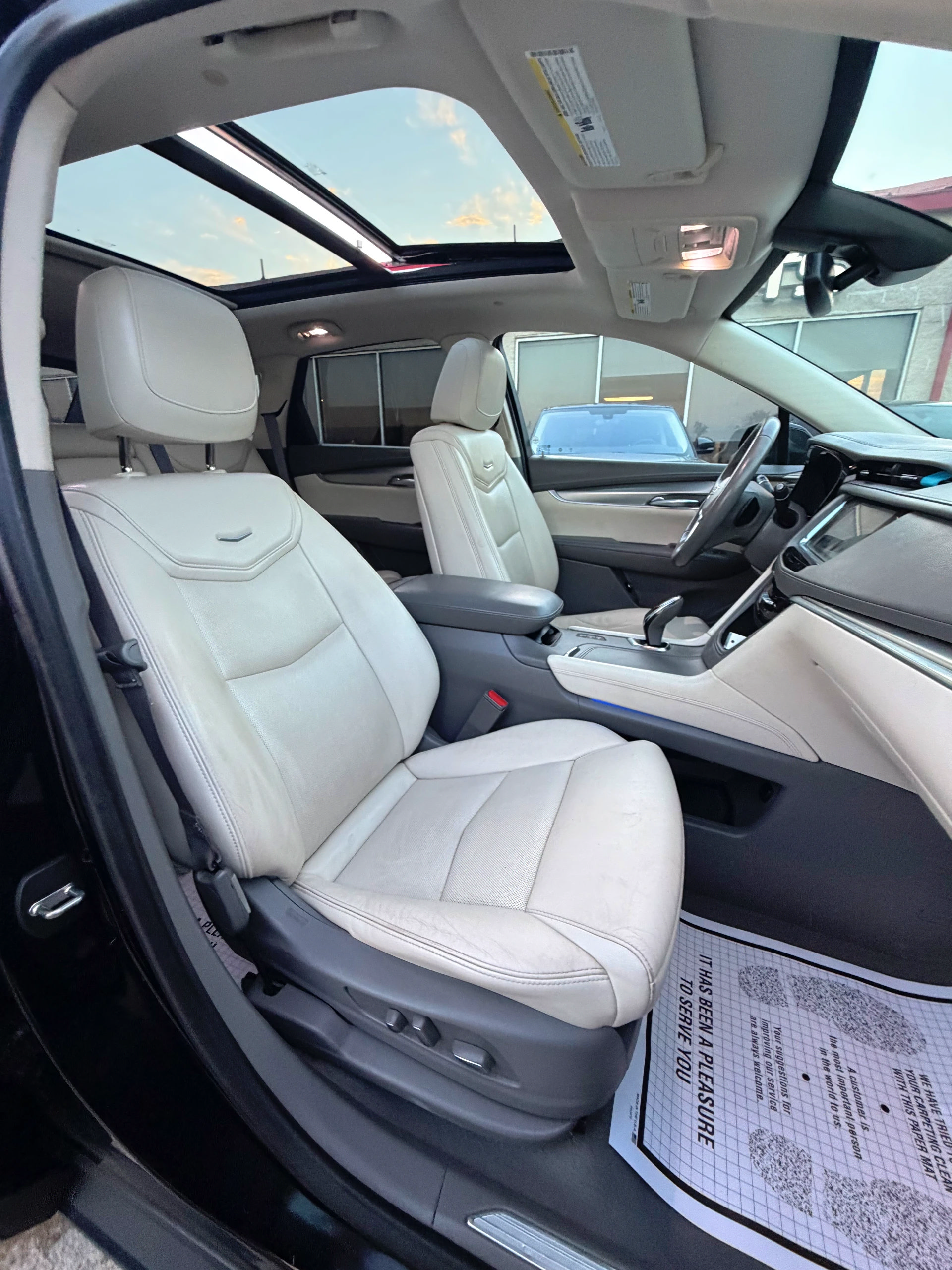 Used 2019 Cadillac XT5 Luxury AWD/4WD image 12