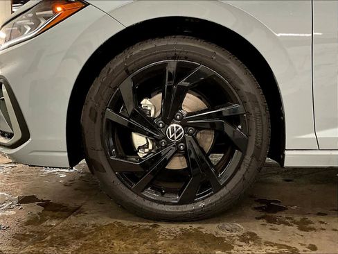 New 2026 Volkswagen Jetta SE image 14