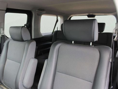 Used 2004 Honda Element EX image 8