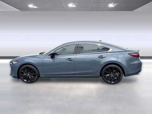 Used 2021 MAZDA MAZDA6 Carbon Edition FWD image 2