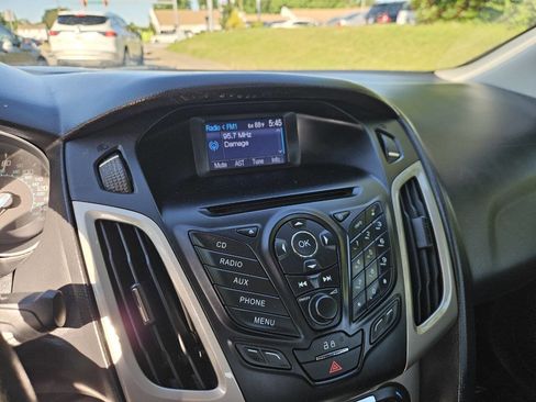 Used 2012 Ford Focus SEL FWD image 21