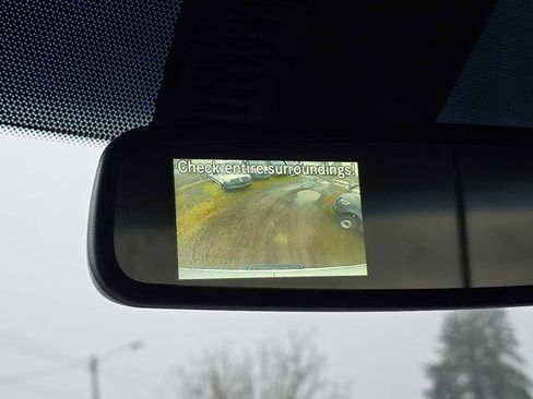 Used 2025 Mercedes-Benz Sprinter 2500 image 31