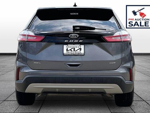 Used 2024 Ford Edge SEL AWD/4WD image 4