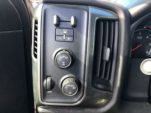 Used 2019 Chevrolet Silverado 1500 LT image 5