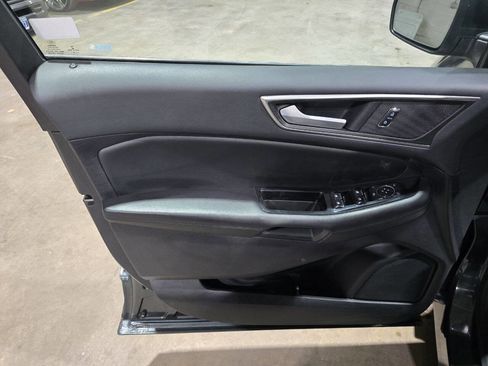 Used 2015 Ford Edge SEL w/ Equipment Group 201A image 25