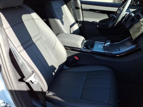 New 2026 Land Rover Range Rover Evoque S image 3