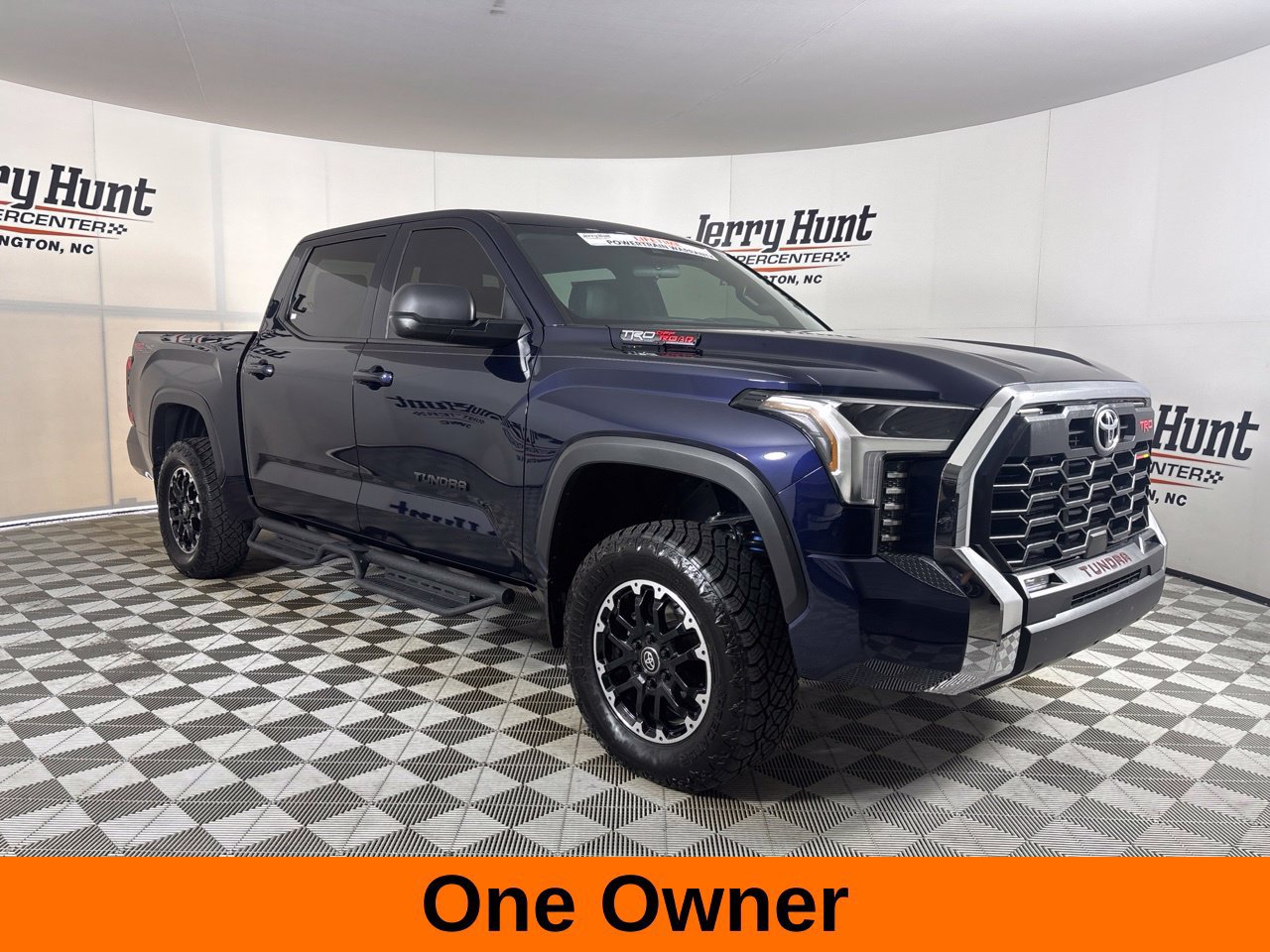 Used 2026 Toyota Tundra SR5 w/ TRD Off-Road Package AWD/4WD image 4