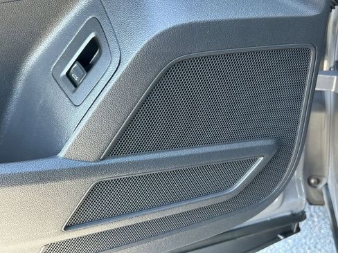 Used 2021 Volkswagen Atlas Cross Sport SE image 22