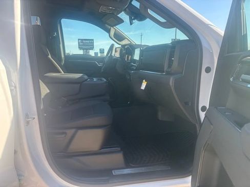 New 2026 Chevrolet Silverado 1500 RST AWD/4WD image 15